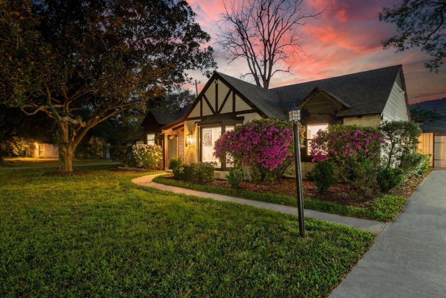Western Oaks Retreat Houston Exteriér fotografie