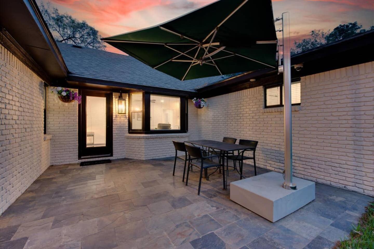 Western Oaks Retreat Houston Exteriér fotografie